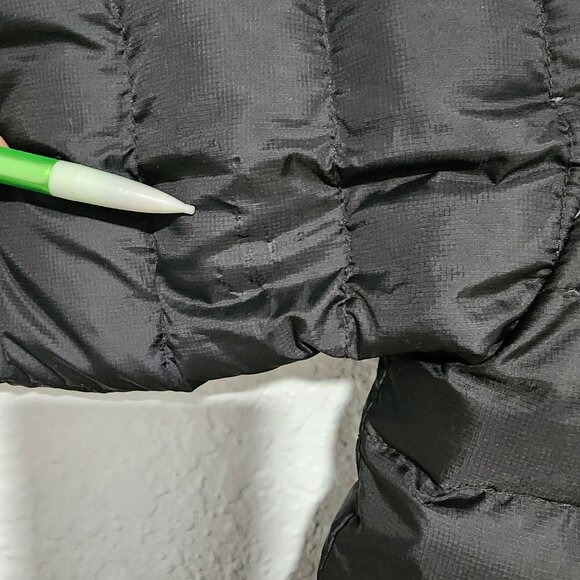 Bundle Of 2 Kids Patagonia Jacket/Sweater Size Medium With Flaws Warm Duckdown - Picture 14 of 16